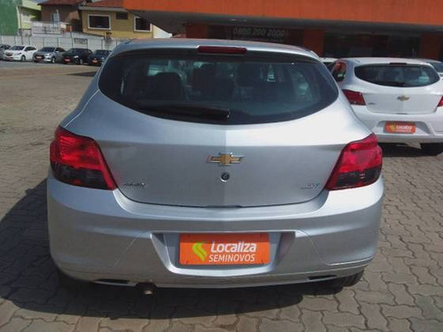 Imagem 3 de 10 de Chevrolet Onix 1.0 Mpfi Joy 8v Flex 4p Manual