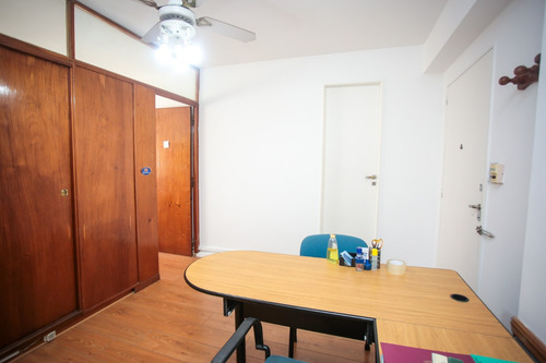 Monoambiente En Venta En Retiro (av Cordoba 873)