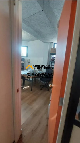 Arriendo Bodega De 984m2 C/oficina En Indepndencia