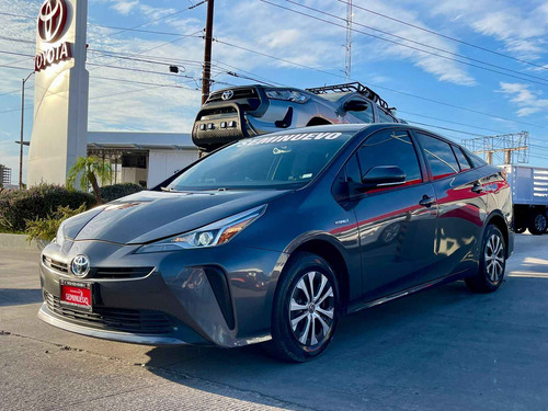 Toyota Prius Base