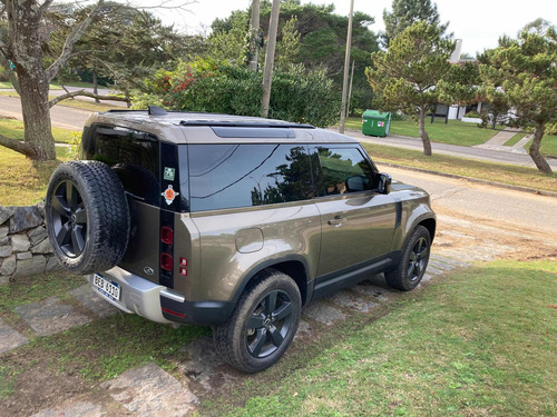 Land Rover New Defender P300