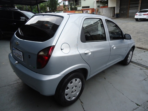 Chevrolet Celta Lt 1.0 Flex 4p Ano 2012 Prata