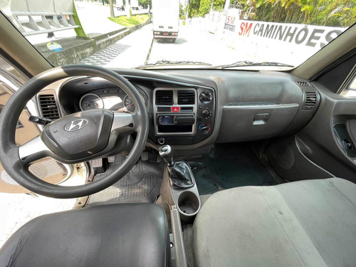 Hyundai Hr Baú 2014 Aluminio Isolado