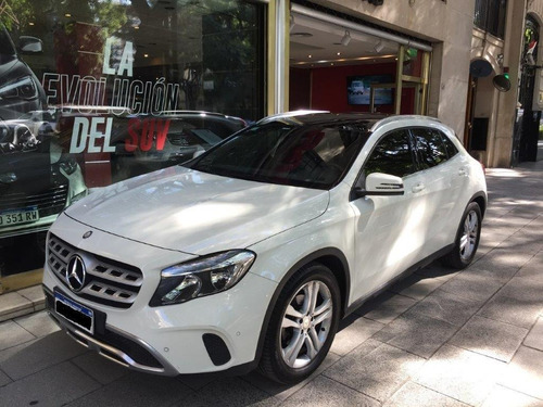 Imagen 4 de 14 de Mercedes Benz Gla 1.6 Urban 156cv