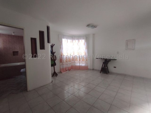 Imagen 13 de 28 de Quinta En Venta Urb San Jacinto, Maracay 23-5343 Hc