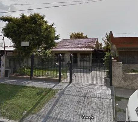 Casa En Venta - 3 Dormitorios 1 Baño 4 Cocheras - 500mts2 - Bernal Oeste