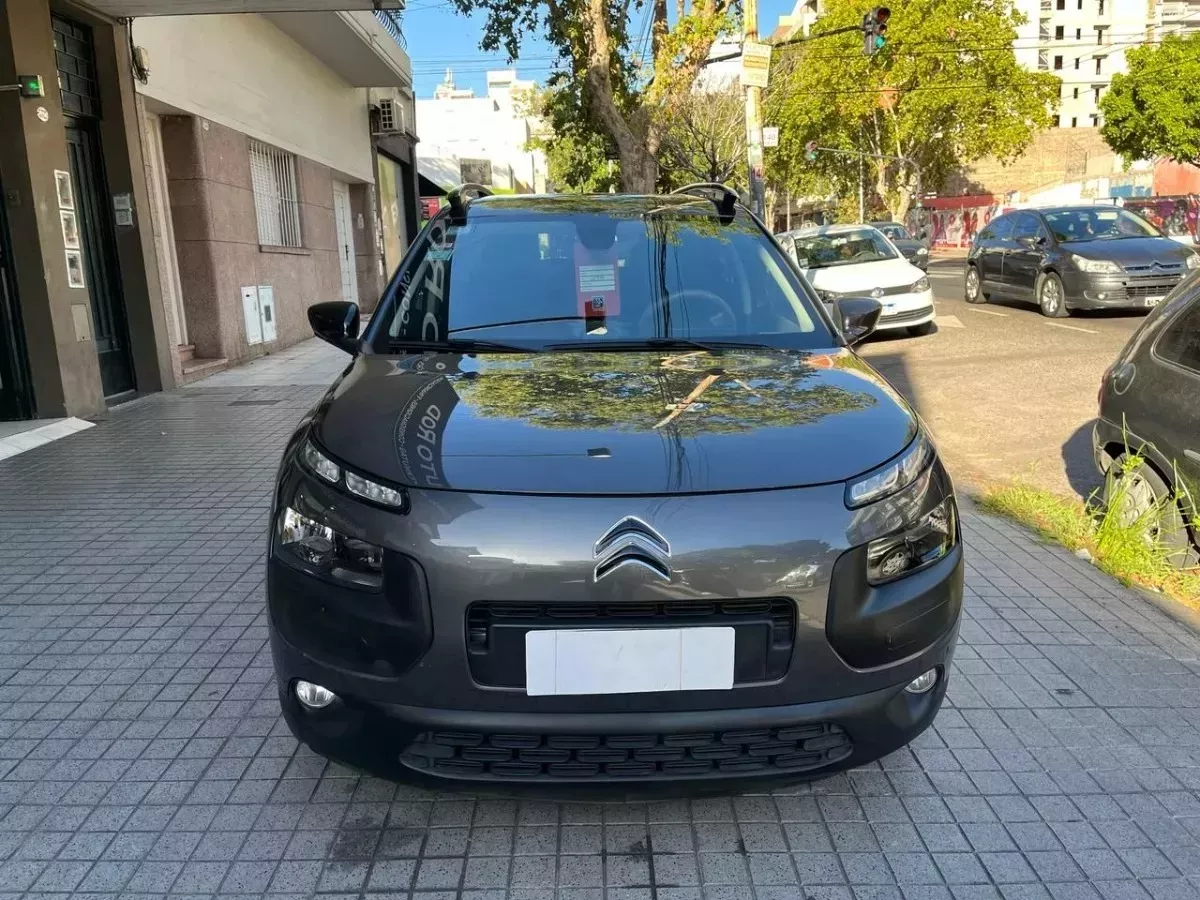 Citroën C4 Cactus 1.2 Puretech 110 At6 S&s Shine