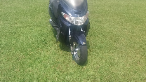 Suzuki Burgman 400