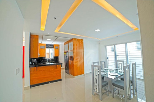 Imagen 10 de 15 de Vendemos Hermosa Casa Con Piscina En Residencial Cerrado, Santiago (jpc-224)
