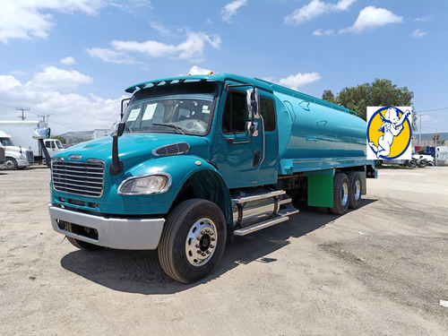 Pipa De 20,000lts Freightliner M2 2015