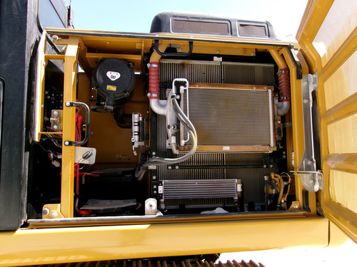 Excavadora Caterpillar 320e Año 2015 Kit Recien Importada