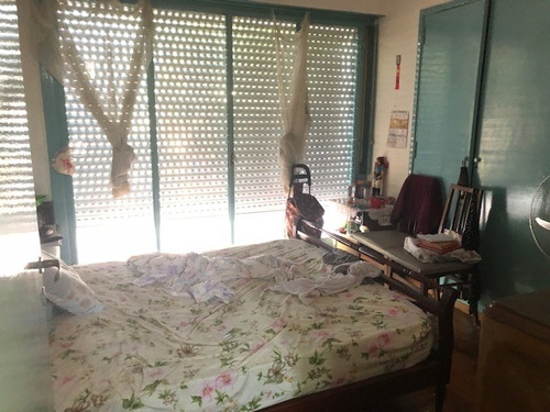 Imagen 9 de 14 de Ideal 2 Familias, 5 Amb Y 1 1/2 Amb C/ Fondo Libre Parquiz.!
