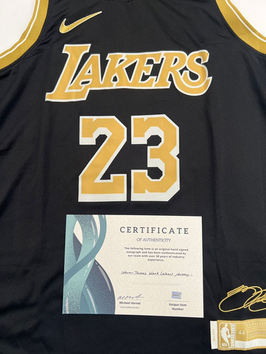Lebron James Lakers Firmada Con Certificado