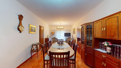 Departamento En Venta De 3 Dormitorios - La Plata