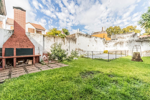 Venta Casa Multifamiliar 5 Ambientes Quincho Pileta Cocheras Nuñez