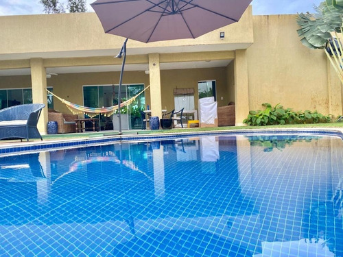 Casa À Venda, 5 Quartos, 5 Suítes, 4 Vagas, Interlagos (abrantes) - Abrantes - Camaçari/ba - 1397
