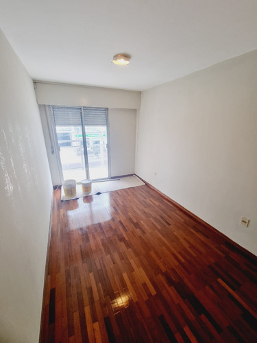 Venta Apartamento 2 Dormitorios Patio Punta Carretas Montevideo