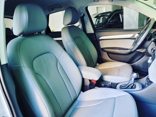 Imagem 6 de 10 de Audi Q3 2019 1.4 Prestige Tfsi Flex S-tronic 5p