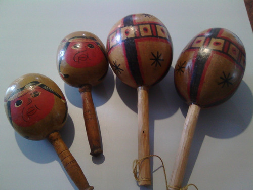 Dos Pares De Maracas Artesanales