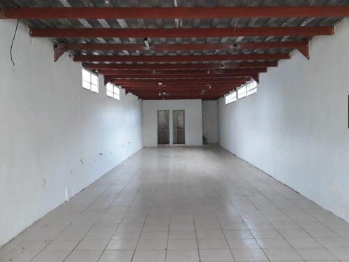 Imagen 4 de 4 de Jorge Sayegh Alquila Local Pozuelos.