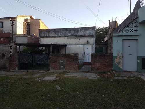 Venta Casa 3 Dormitorios Lanús Oeste Con Cochera