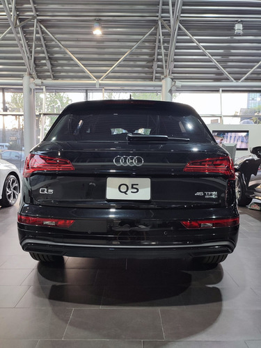 Audi Q5 2.0 L 45 Tfsi Elite Mhev