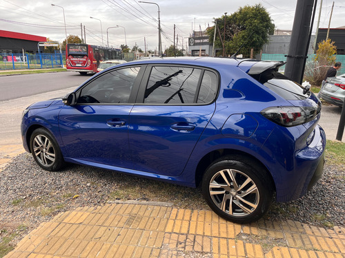 Peugeot 208 1.6 Feline Tiptronic