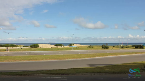 Vendo Apto En La Brava, Vista Directa Al Mar, Punta Del Este 