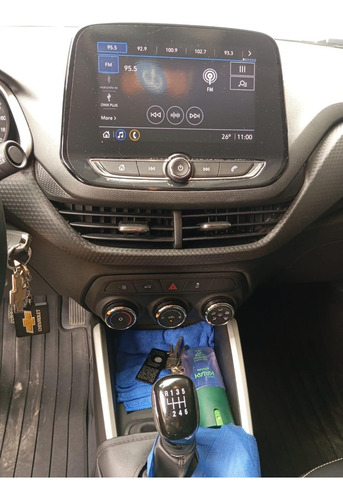Chevrolet Onix plus 1.0 Lt Turbo 4p