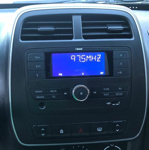 Imagem 8 de 14 de Renault Kwid Zen