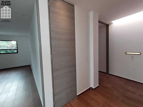 Imagen 13 de 22 de Casa En Venta En Club De Golf México
