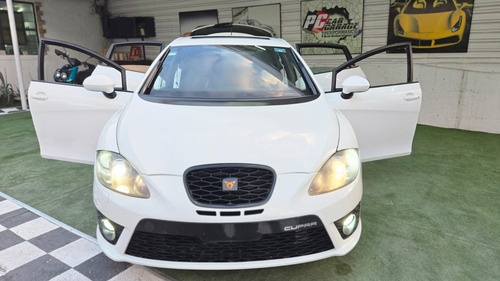 Seat Leon Cupra 2011