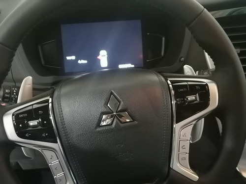 Imagen 5 de 8 de Mitsubishi Montero Sport 2022