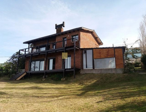 Imagen 2 de 30 de Venta De Casa De 3 Dormitorios En Las Grutas