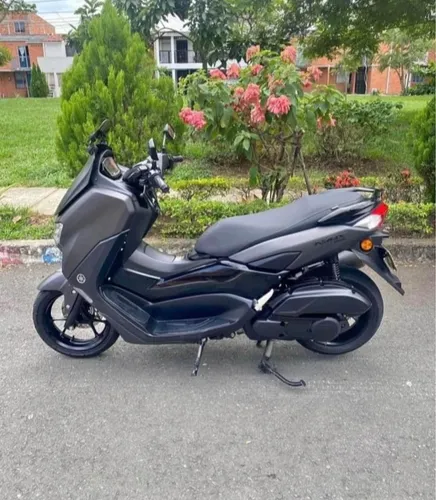 Nmax Connect