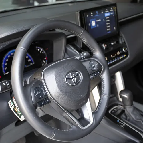 Toyota Corolla Cross xei 2.0