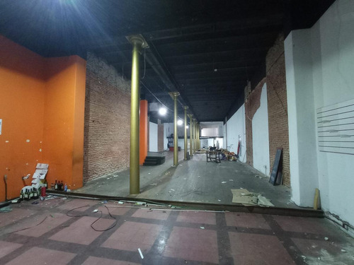 Imagen 4 de 14 de Rincón Casi Plaza Matriz, Mega Local De 10 Mts De Frente, 700 M2 Construídos !!