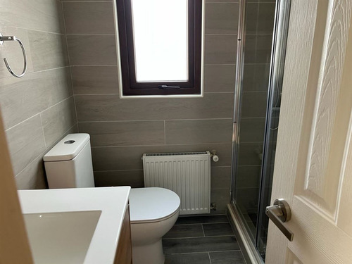 Casa En Arriendo De 4 Dorm. En Pucón
