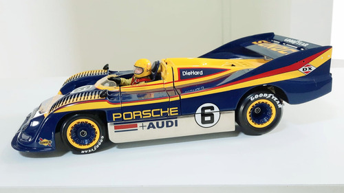 Miniatura Porsche 917 Can Am Donahue 1973 1:18 Exoto (Usado)