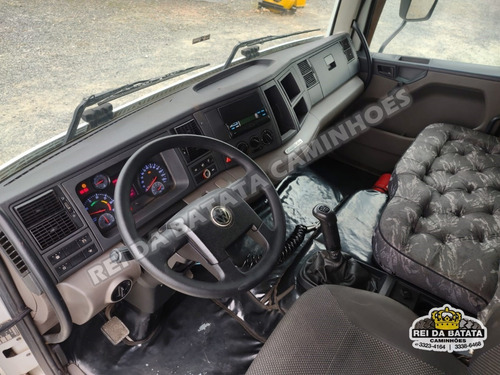 Imagem 8 de 15 de Volkswagen Constellation 24.280 Truck Baú 11 Metros Revisado
