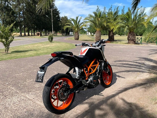 Imagen 4 de 4 de Ktm Duke 390cc Naked En Muy Buen Estado.