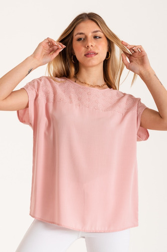 Imagen 2 de 4 de Blusa Broderie Suizo Amanda