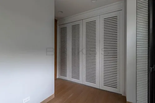 Apartamento En Venta En Los Rosales. Cod V5570