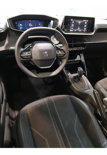 Peugeot 208 1.6 Allure Tiptronic