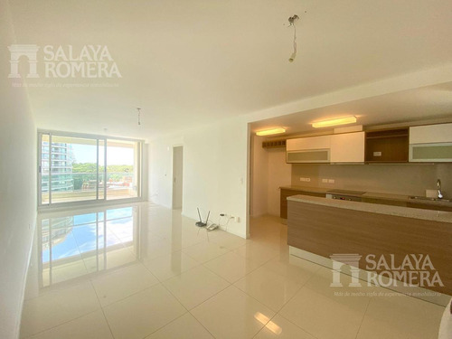 Imagen 1 de 12 de Venta Departamento -3 Dormitorios- 2 Baños - Punta Del Este - Ref:4188261