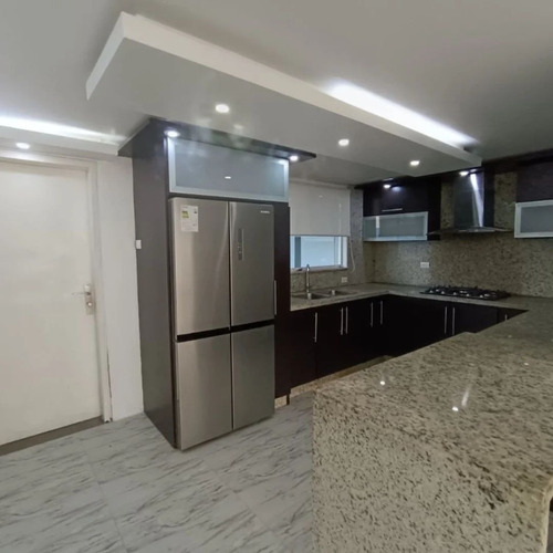 Venta De Town House En San Diego Conjunto Casa Verde