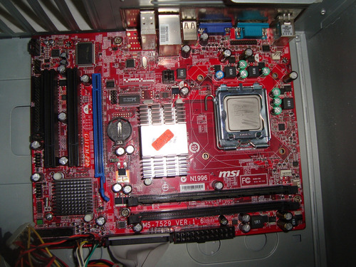 Vendo Cpu Esys Vintage (Usado)