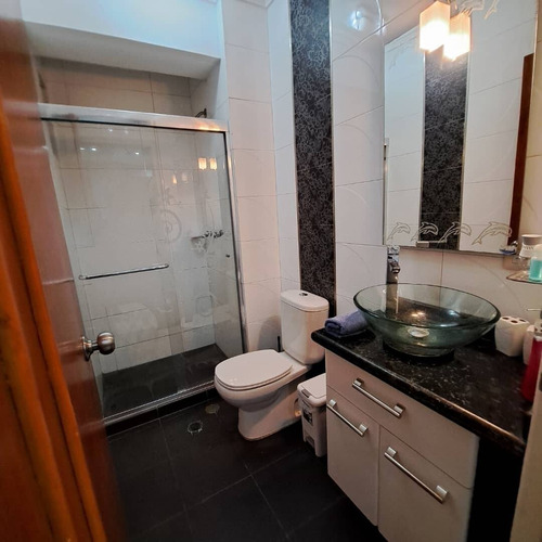 Imagen 28 de 30 de Se Alquila Imponente Penthouse En La Urbanizacion La Trigaleña, Pozo Y Planta 165897 Andres Peña