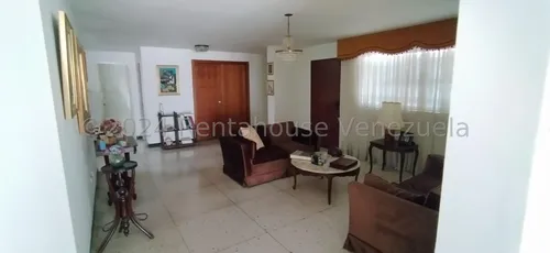 Casa En Venta En San Roman
