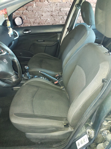Peugeot 207 1.6 Feline 106cv